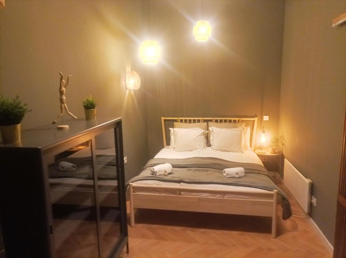A+ Budapest Downtown Apartments Akacfa Luaran gambar